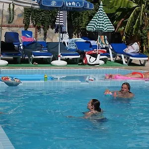 City Hotel ** Kuşadası